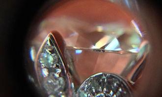 国产莫桑石测评视频,品质与性价比的完美结合